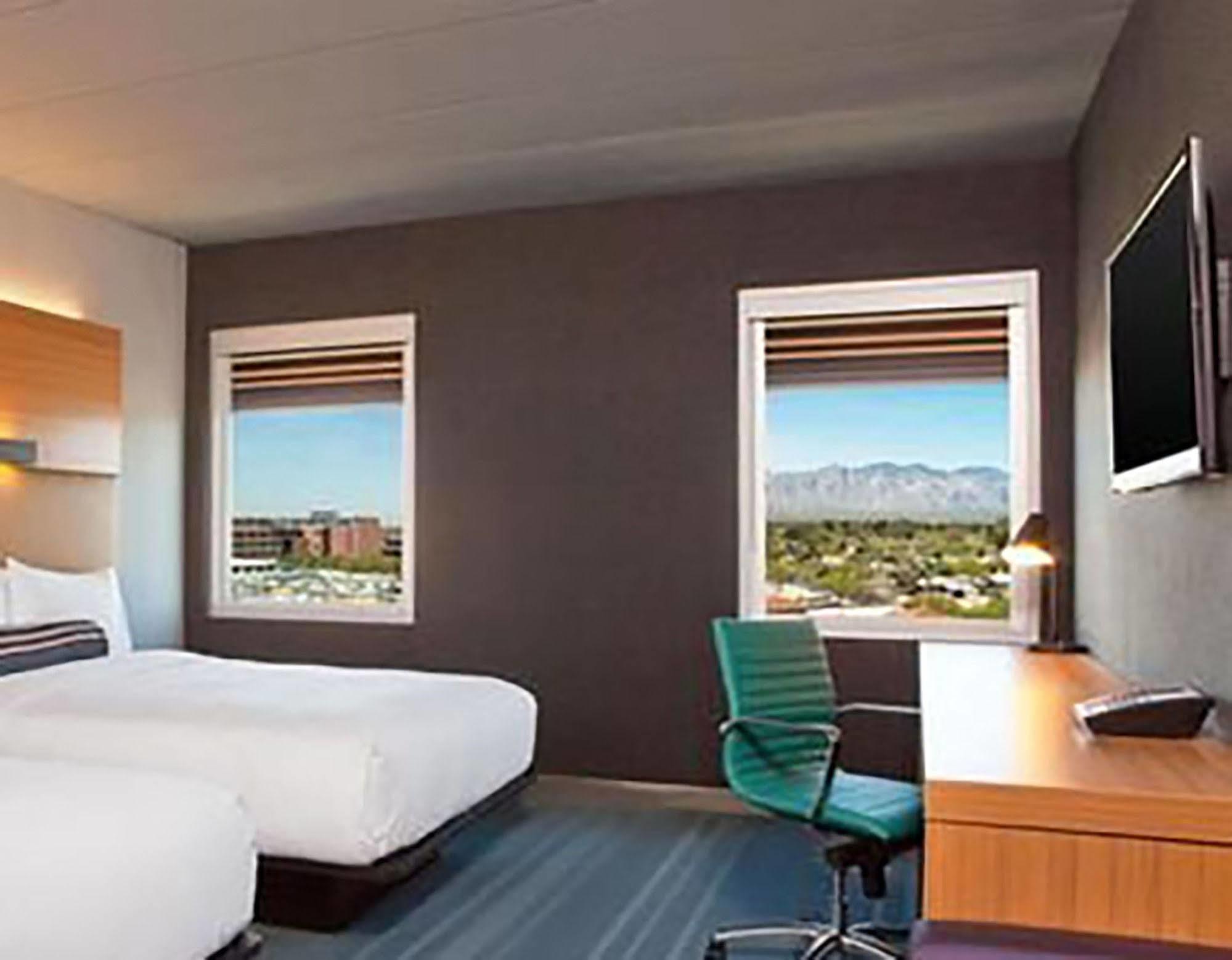 Aloft Tucson University Exterior photo